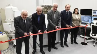 Międzywydziałowe Laboratorium Transmisyjnej Mikroskopii Elektronowej rozpoczęło badania Międzywydziałowe Laboratorium Transmisyjnej Mikroskopii Elektronowej rozpoczęło badania
